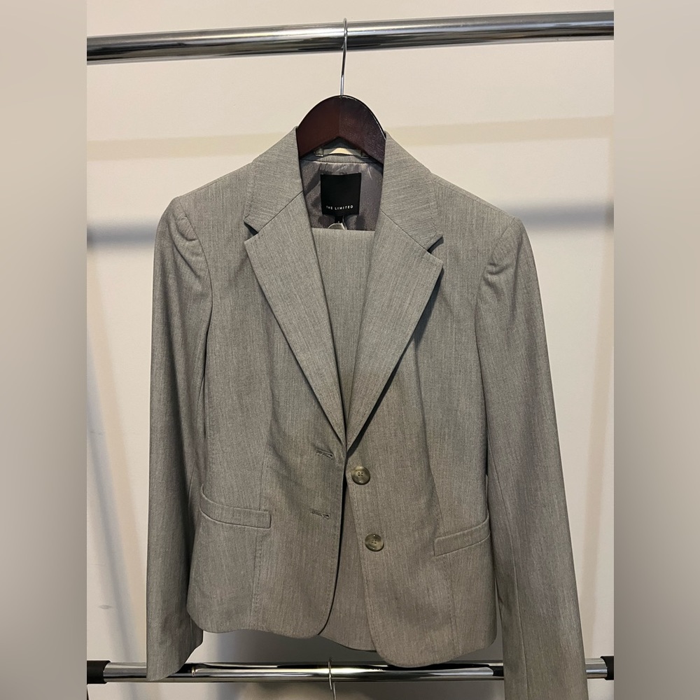 Two piece suit set